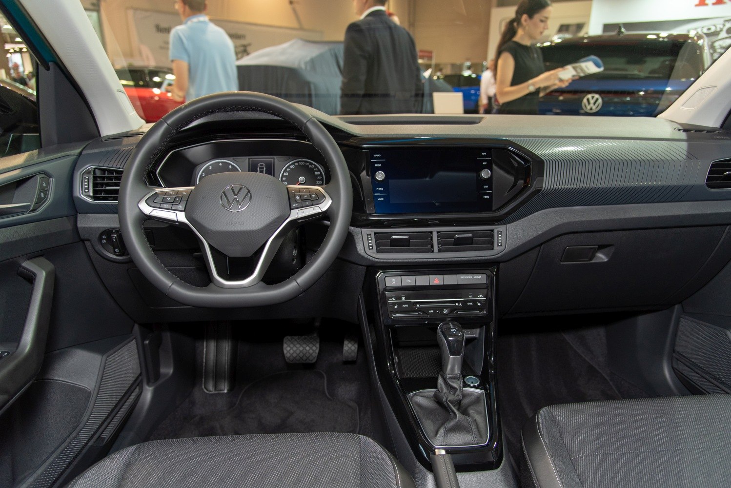 Volkswagen T-Cross R-Line 2022 LB7Q Grey 1.0TSI DLAA 6 Speed Manual ...